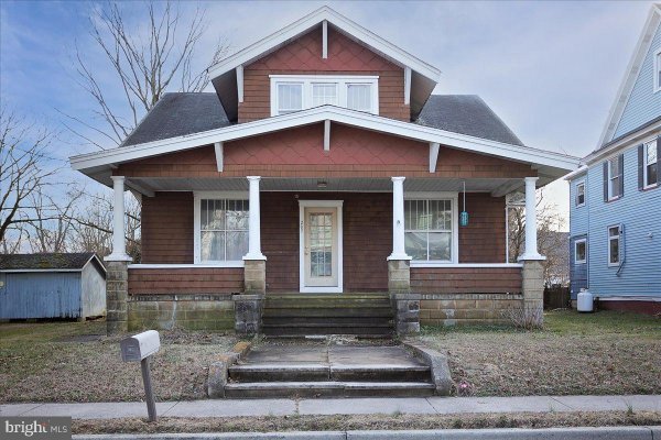 207 W SUNSET Ave W GREENSBORO, MD 21639