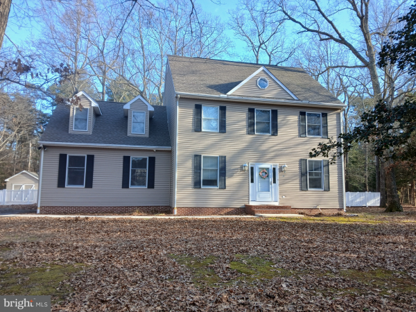 18 GREYSTONE Dr LEWES, DE 19958