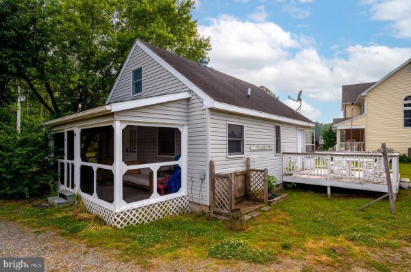 32789 CEDAR Dr OCEAN VIEW, DE 19970