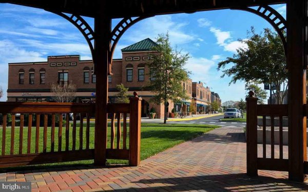 33322 E CHESAPEAKE St #44 LEWES, DE 19958