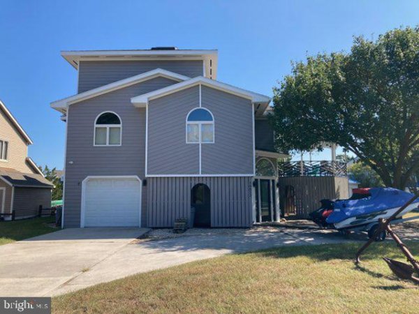 38852 BAYFRONT Dr OCEAN VIEW, DE 19970