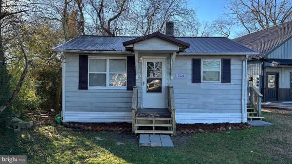 17528 WARD Ave LEWES, DE 19958