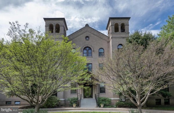 5712 ROLAND Ave #1E BALTIMORE, MD 21210